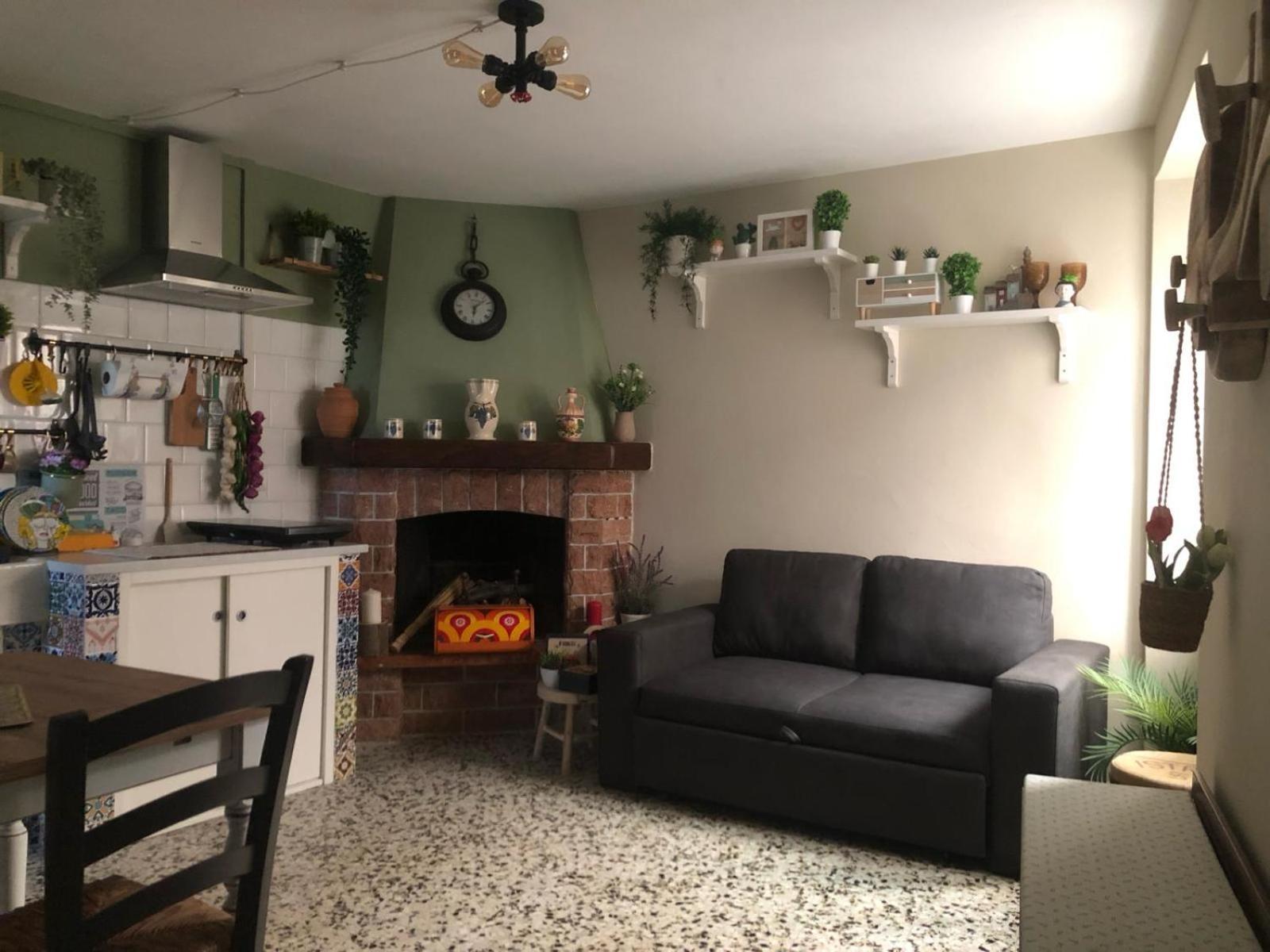 La Casa Nel Borgo Villa Gragnana  Exteriör bild